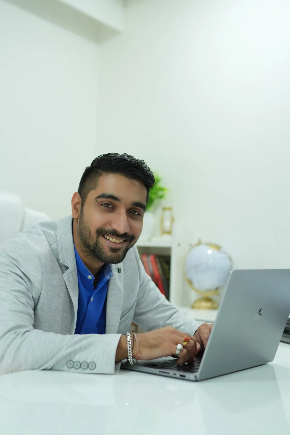 Portrait of Akash J. Chaudhary